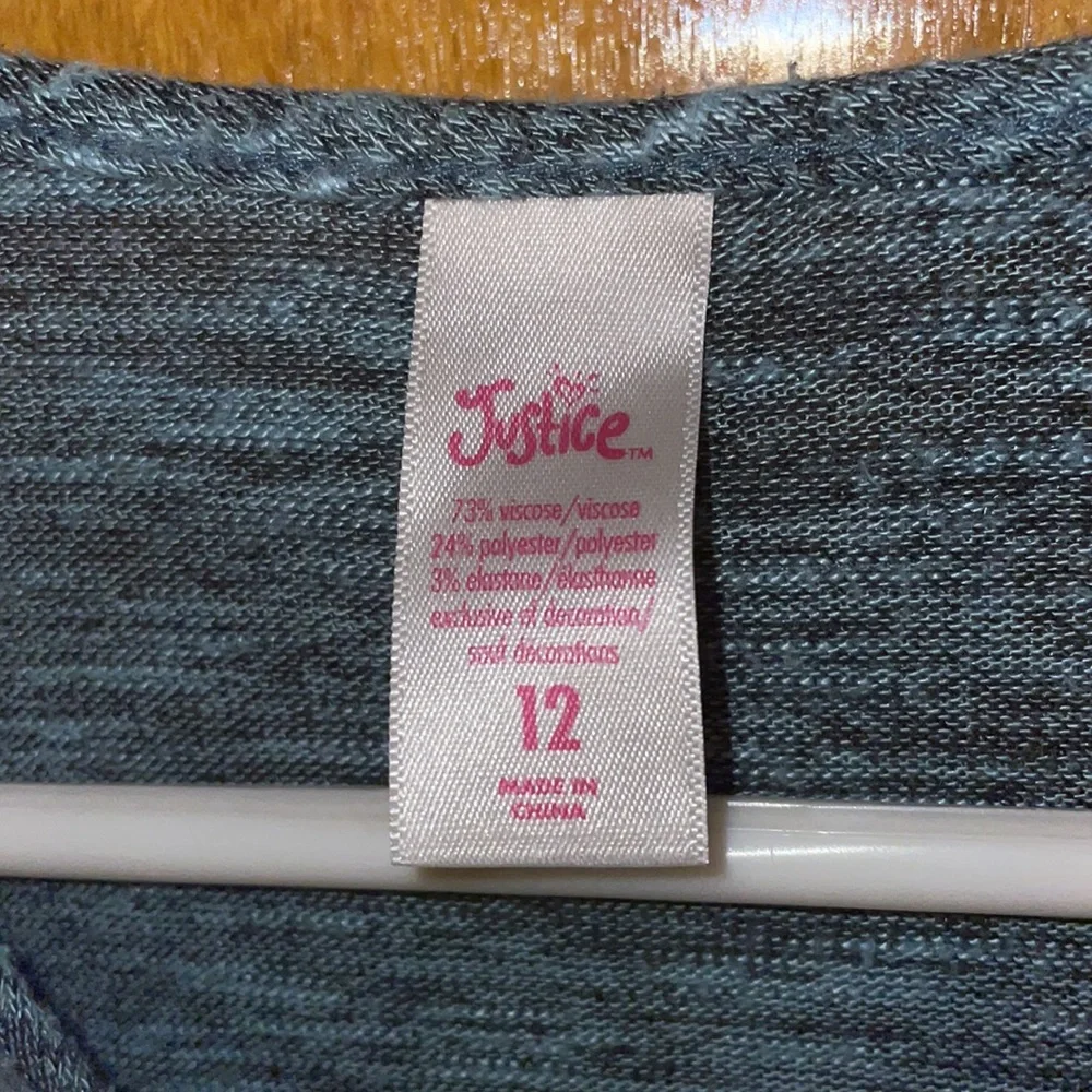 Kids dress - Picture 3 of 3